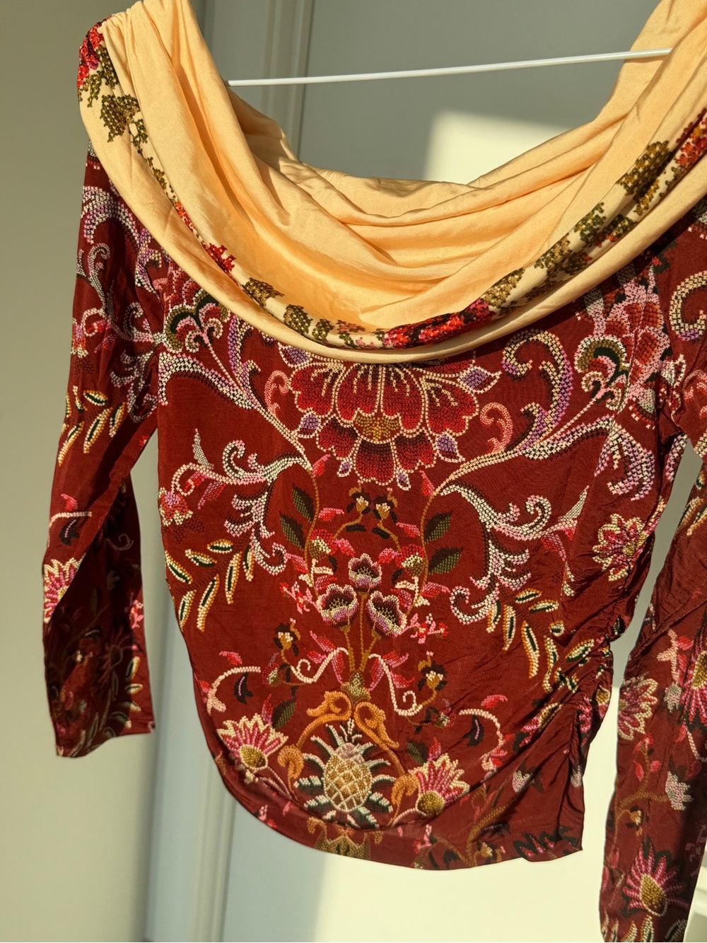 Farm Rio Off Shoulder Blouse - Picture 2 of 13